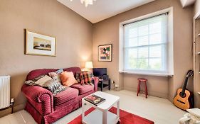 Joivy Famous St Mary'S Street Old Town Apartment